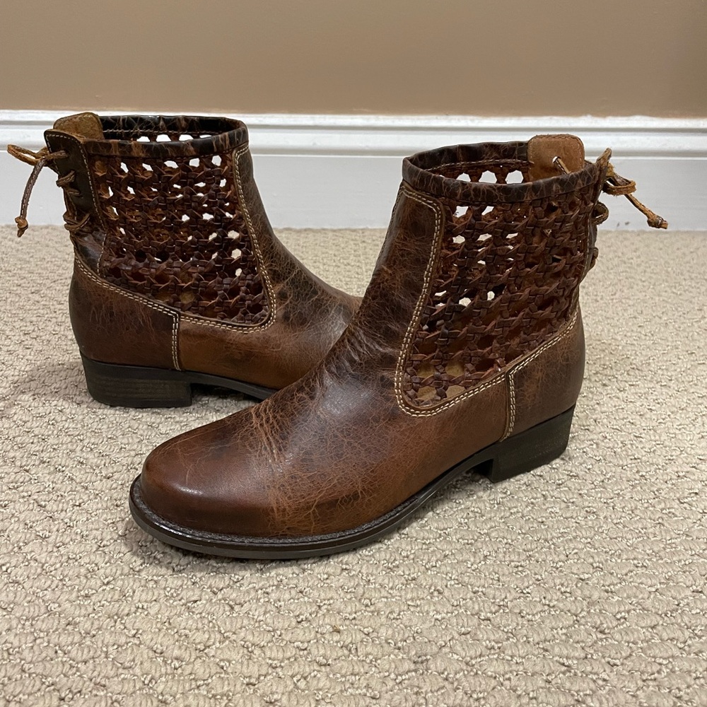 Sbicca Boots
